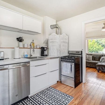 Villa Vintage Tiny House Cute 1Bdrm Big Appeal Colorado Springs Esterno foto