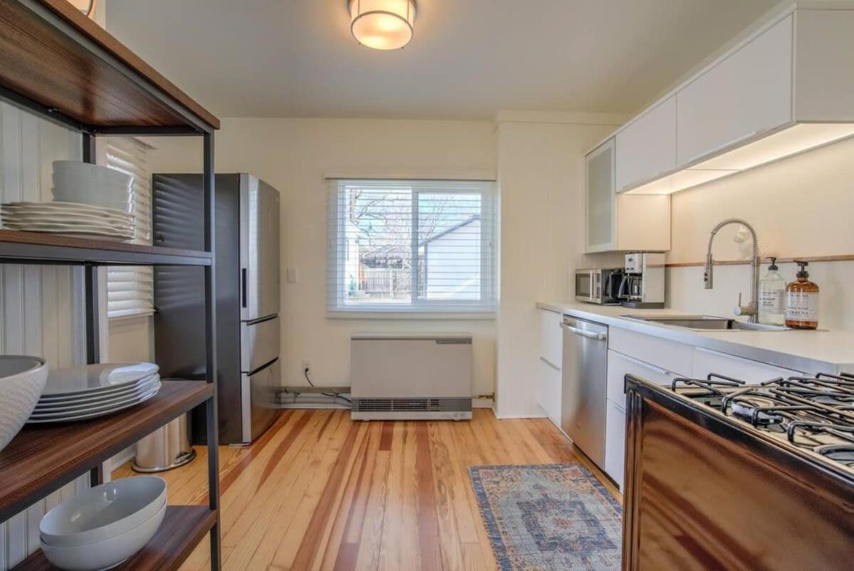 Villa Vintage Tiny House Cute 1Bdrm Big Appeal Colorado Springs Esterno foto