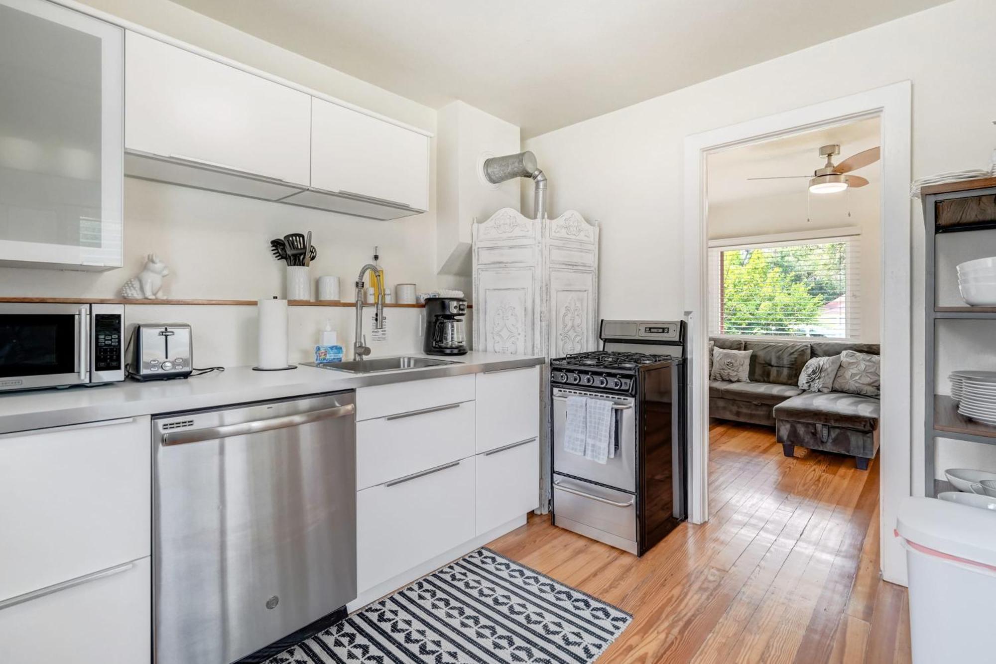 Villa Vintage Tiny House Cute 1Bdrm Big Appeal Colorado Springs Esterno foto